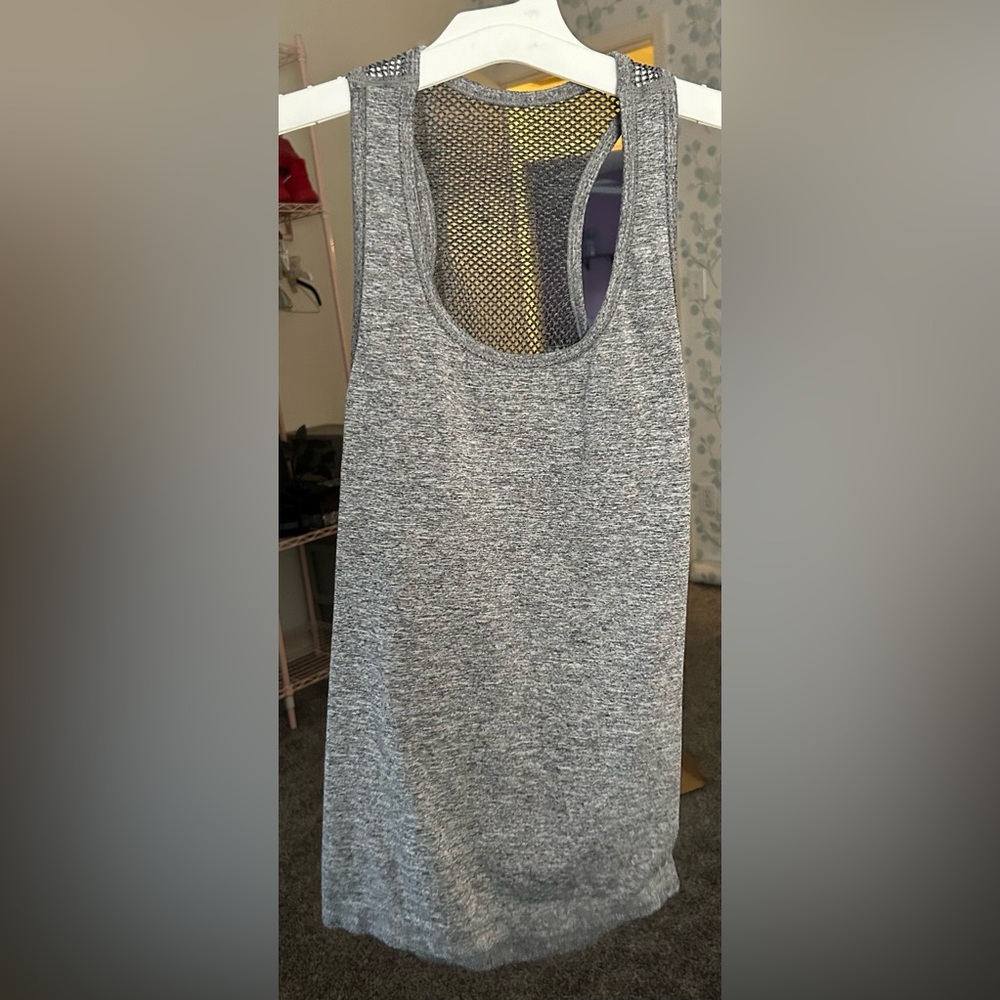Soho Sport Mesh Back Tank Small